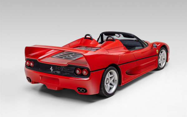 Редкую Ferrari F50 с пробегом 171&nbsp;км продадут на аукционе. Раскрыта цена