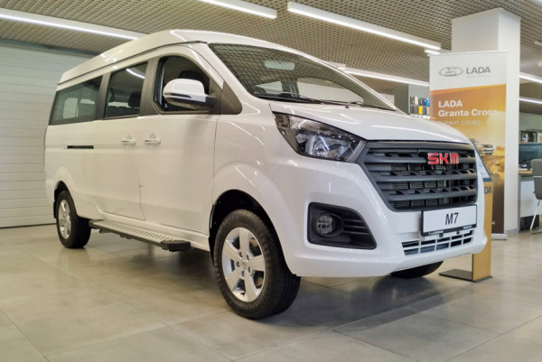 Минивэн и фургон SKM M7 у дилеров: новая Надежда АВТОВАЗа?