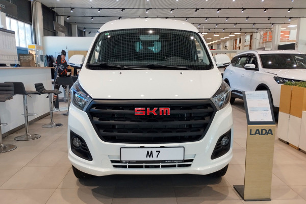 Минивэн и фургон SKM M7 у дилеров: новая Надежда АВТОВАЗа?