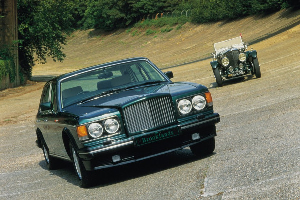 Правь, Британия: как в Bentley появилась модель Brooklands и чем она уникальна
