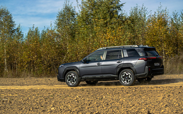 Олдскул, которого так не хватало. Первый тест нового Subaru Outback 2026