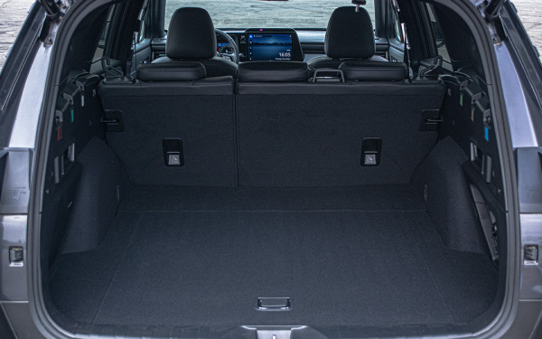 Олдскул, которого так не хватало. Первый тест нового Subaru Outback 2026
