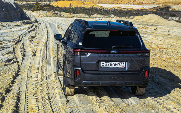 Олдскул, которого так не хватало. Первый тест нового Subaru Outback 2026