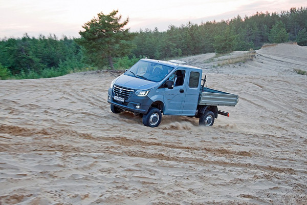 По полям, по лугам: тест-драйв Газели NN 4×4