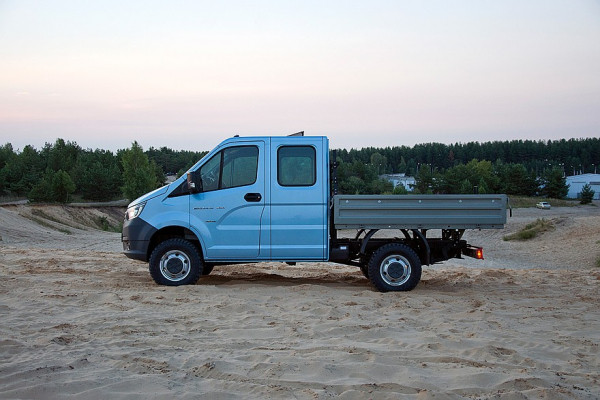 По полям, по лугам: тест-драйв Газели NN 4×4